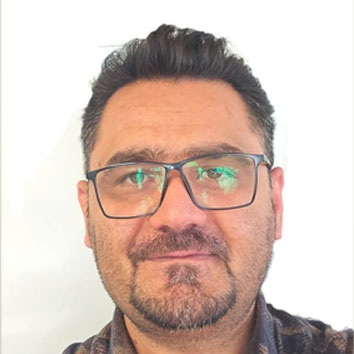 آقای هراتی آقای هراتی